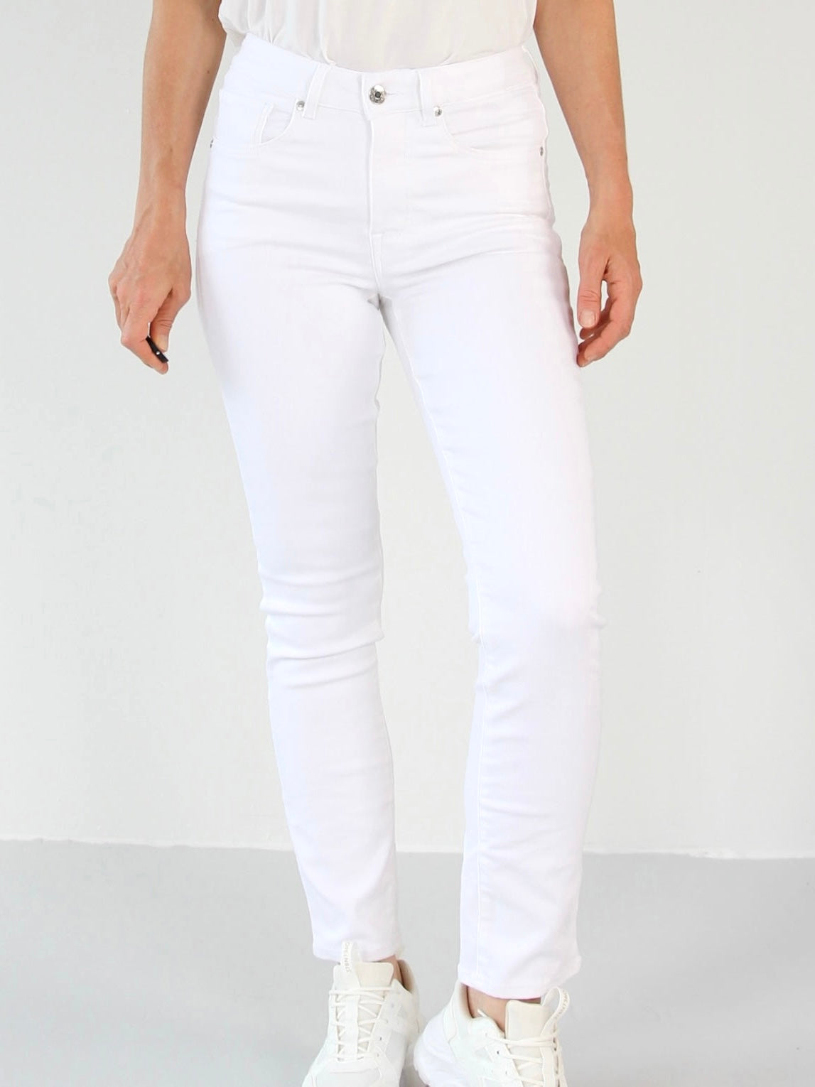 ELLERY - WHITE