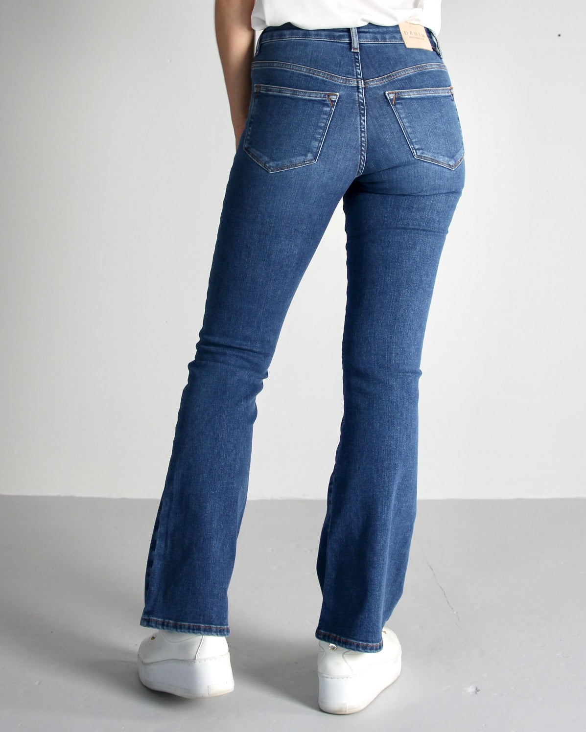 Wesley Stone blue Jeans - Dame - Bootcut - Kun i Str. 40-54