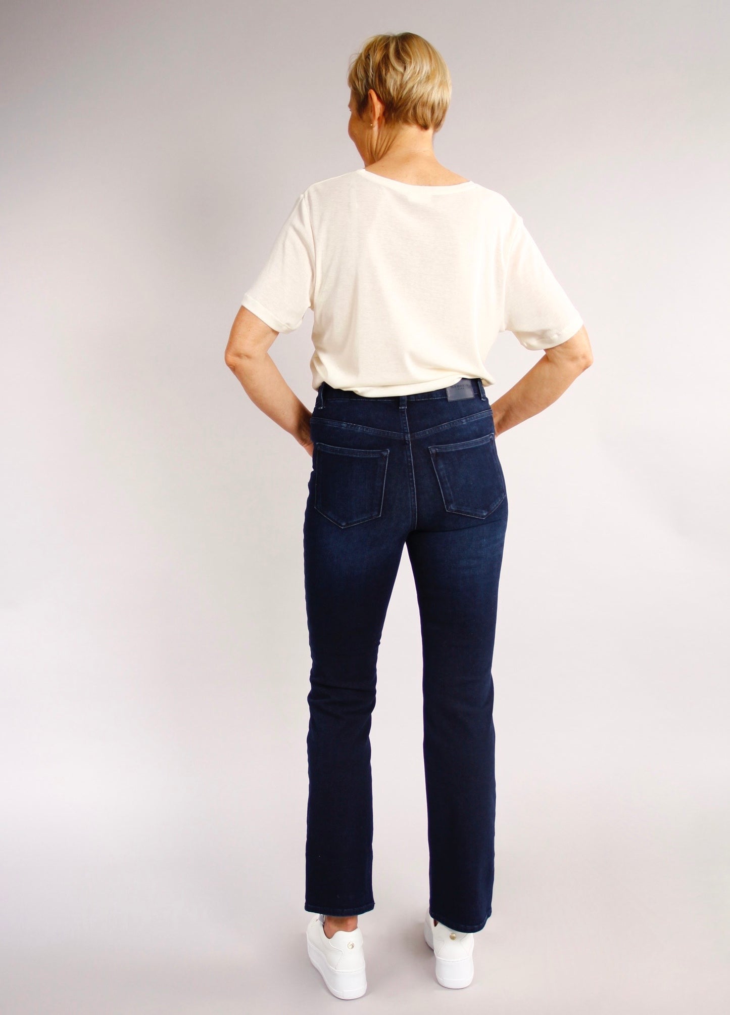 Viola Night Sky Jeans - Dame - Straight leg - High waist - Stretchy