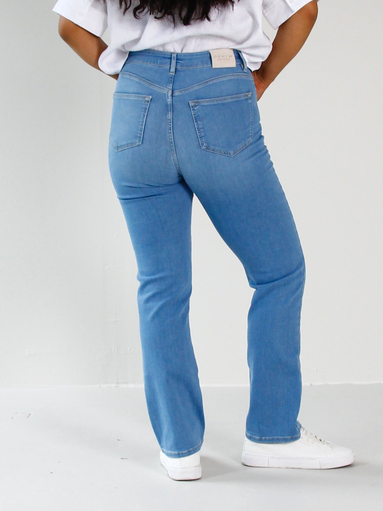 VERA JEANS - RIVIERA BLUE