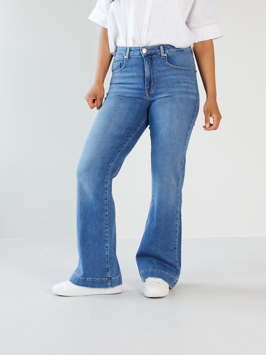 Hazel bootcut jeans