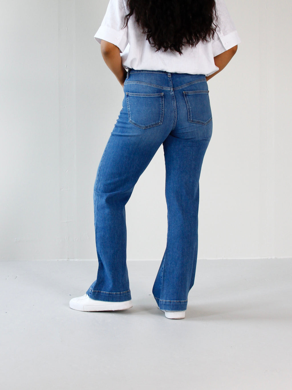 Hazel bootcut jeans