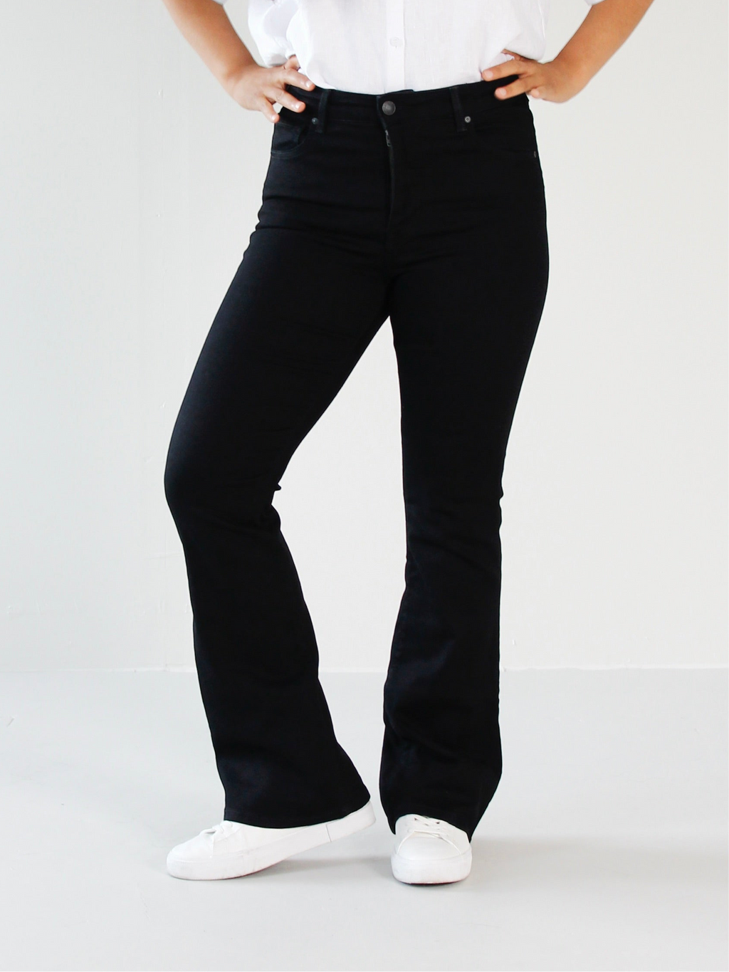 WESLEY - BLACK