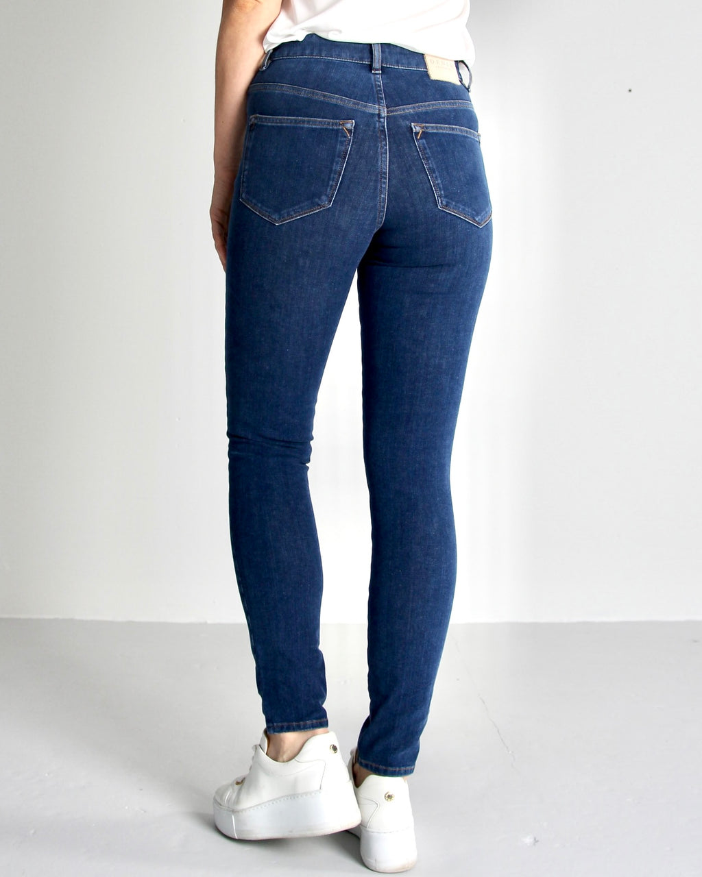 Få igjen - Ailin Lake blue Jeans  - Dame - Slim  - High waist - Stretchy