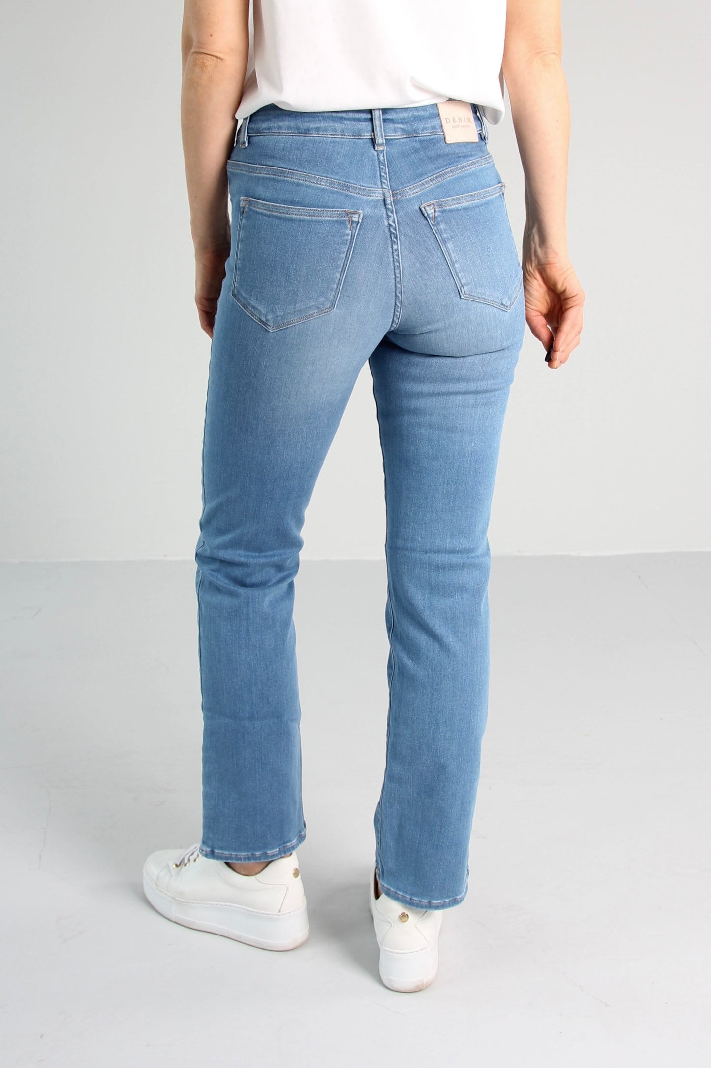 Få igjen - Vally Sea blue Jeans - Dame - Straight  - High waist - Stretchy