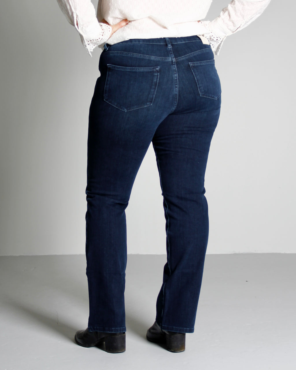 VIOLET STRAIGHT JEANS - NIGHT SKY