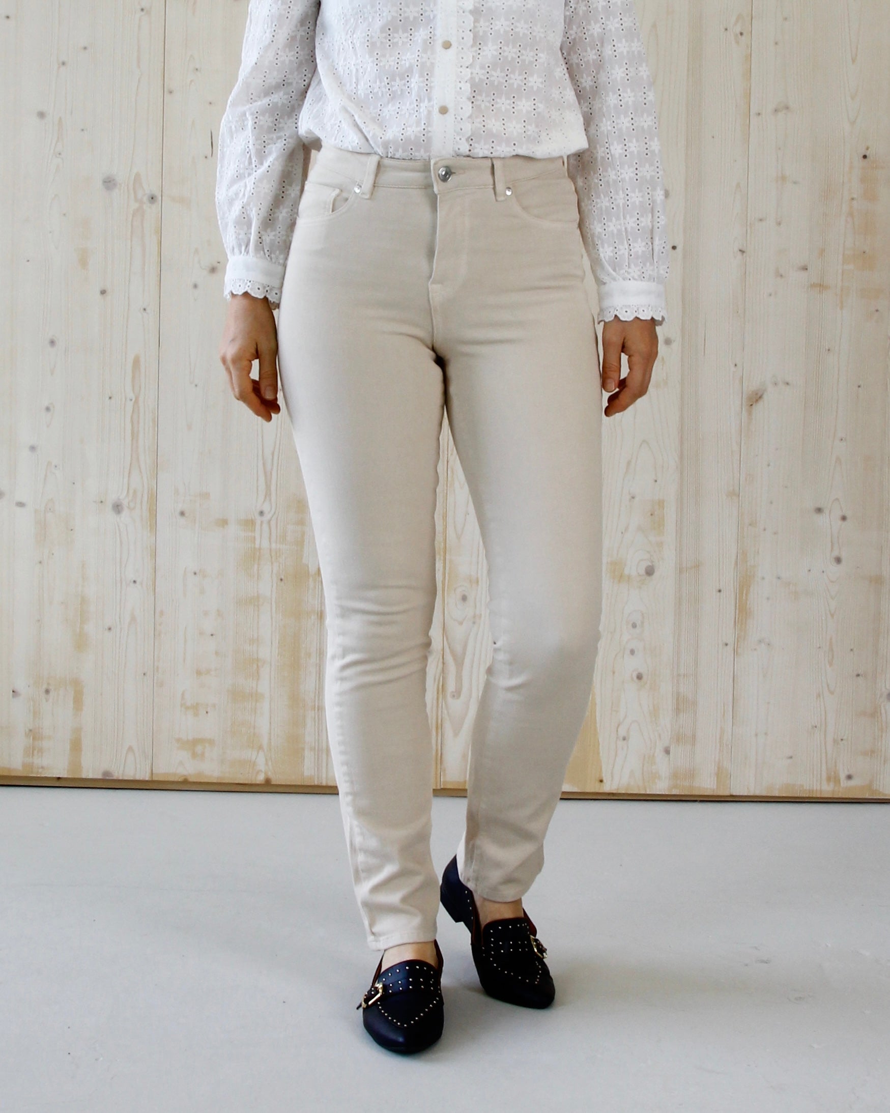 ESMA TAILORED JEANS - LIGHT SAND