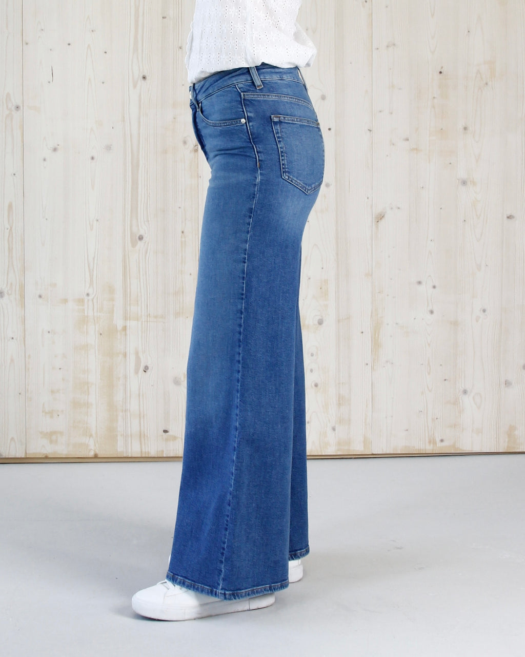 BELLS JEANS - BLUE FROST