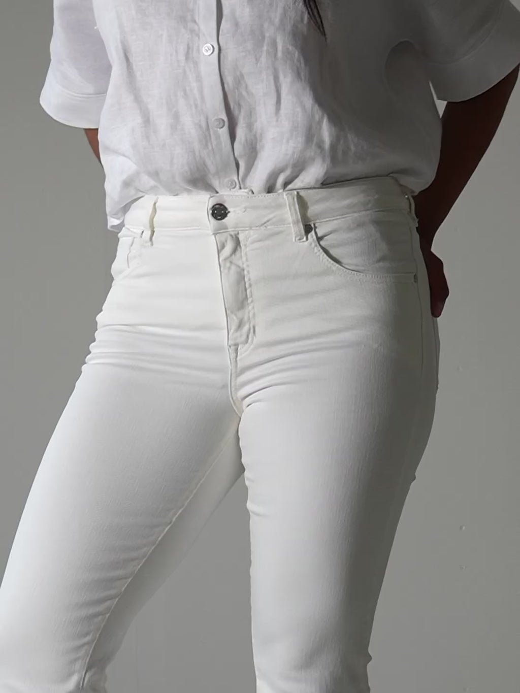 WESLEY - SOFT WHITE