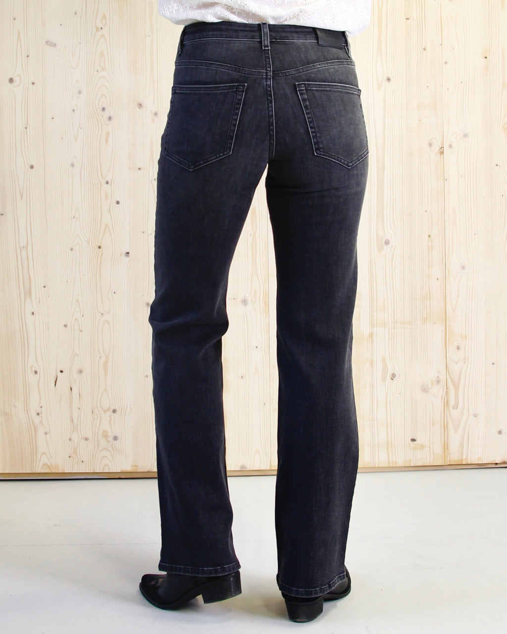 TERRA JEANS - GREY SHADOW