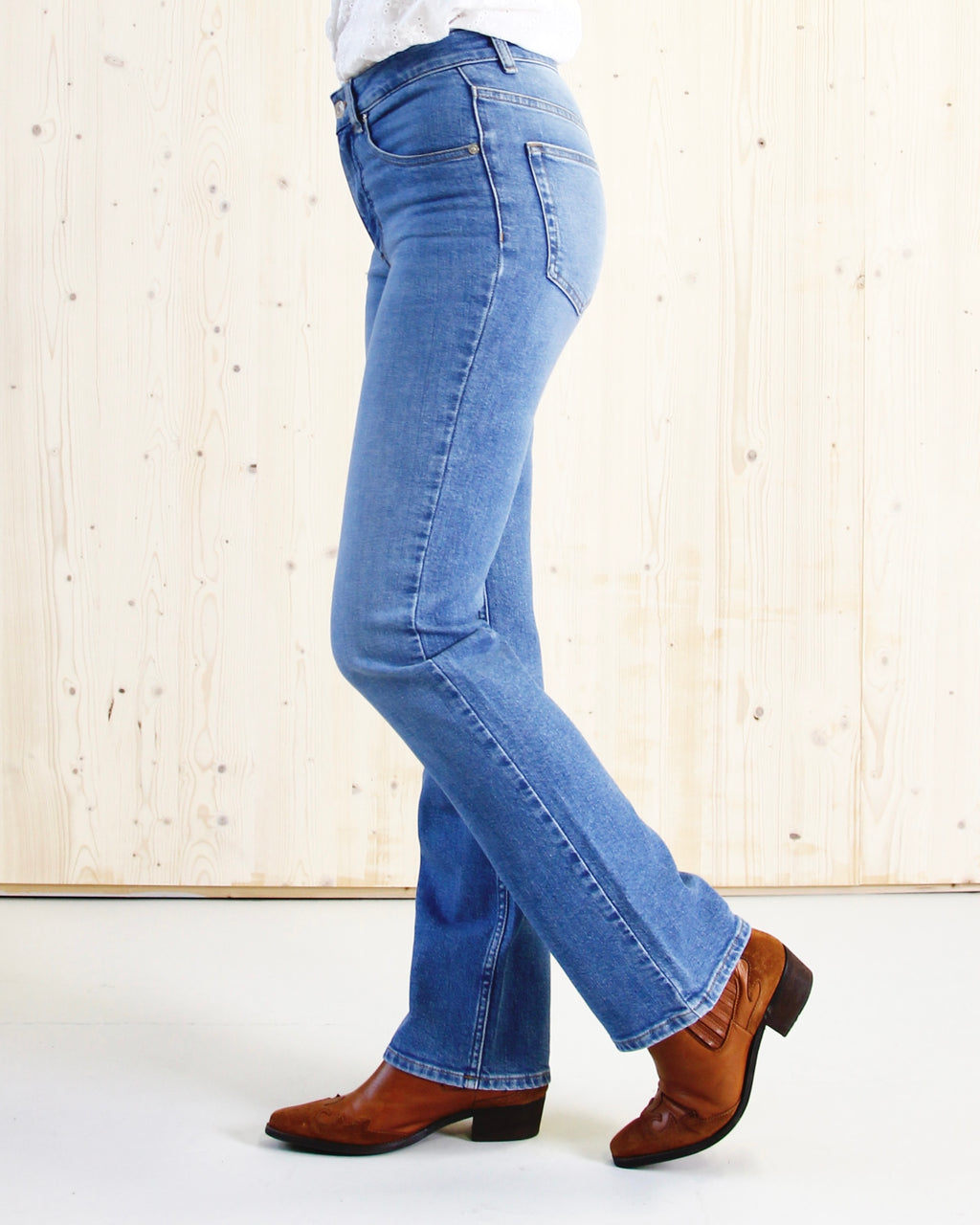 BELLA JEANS - BLUE FROST